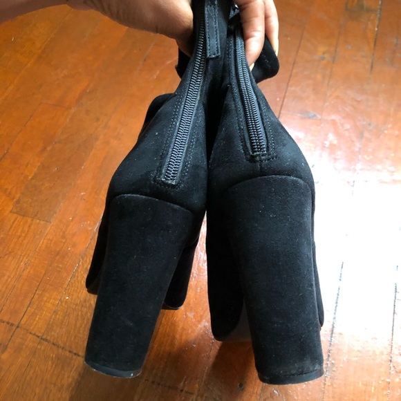 'STEVE MADDEN' Ankle Boot - Picture 7 of 7